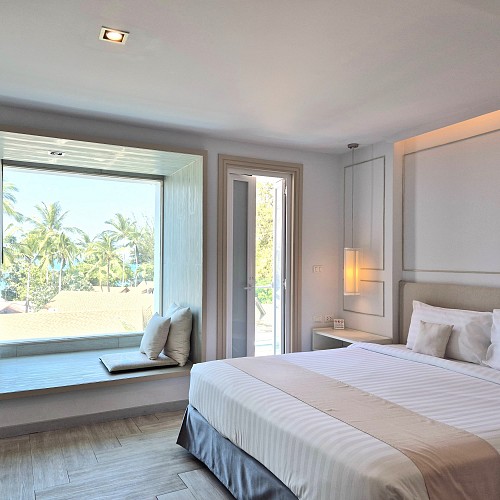 Deluxe Sea Side Room